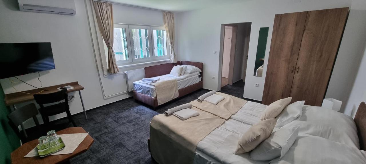 A Fogado Bed & Breakfast Bicske Exterior photo